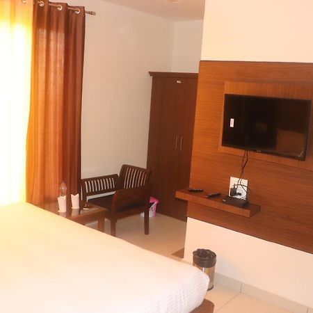 Hotel Park Street Pathānkot 외부 사진